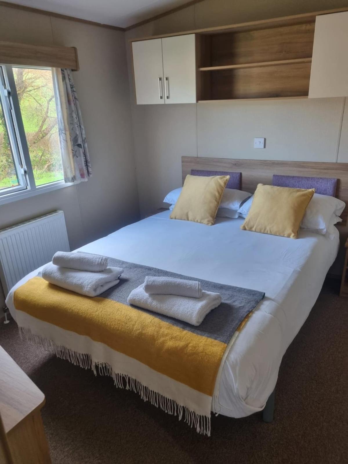 Newquay Bay Porth Caravan - 6 Berth Екстериор снимка