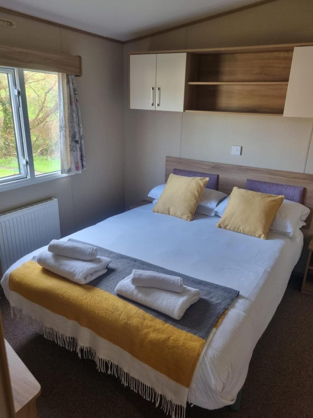 Newquay Bay Porth Caravan - 6 Berth Екстериор снимка