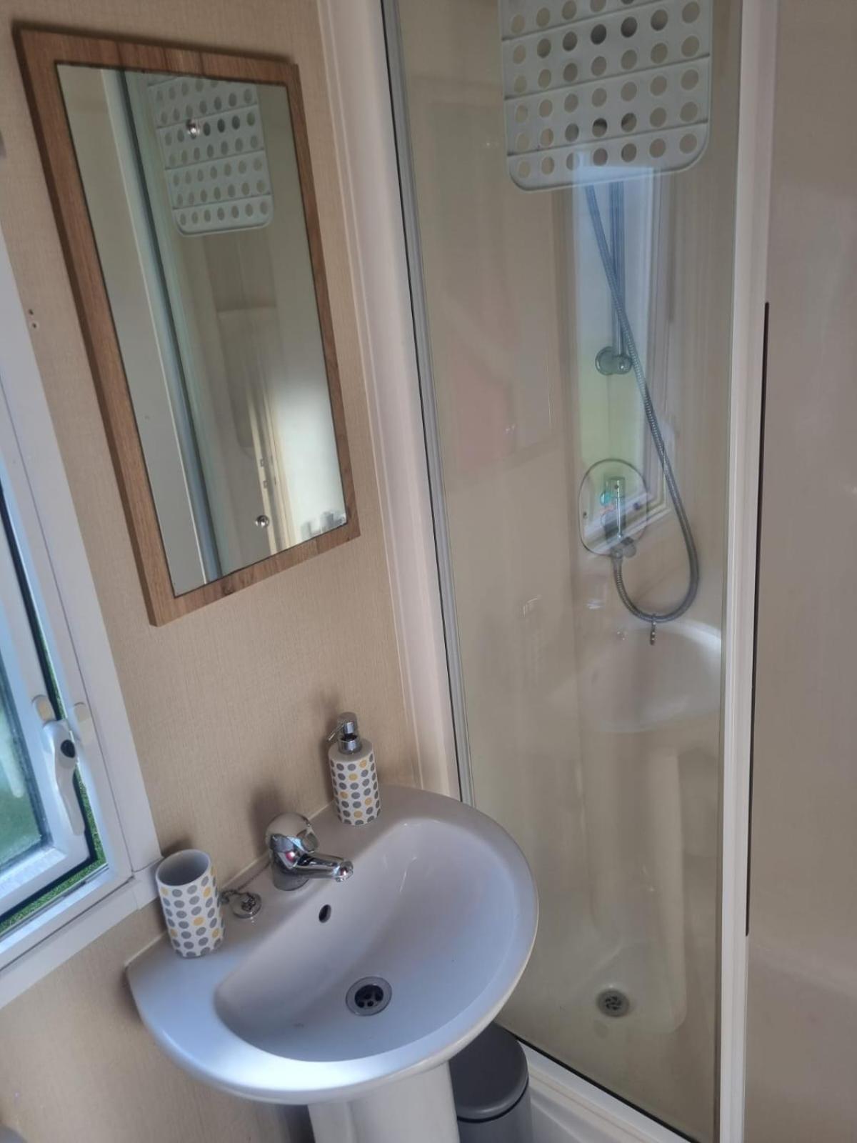 Newquay Bay Porth Caravan - 6 Berth Екстериор снимка